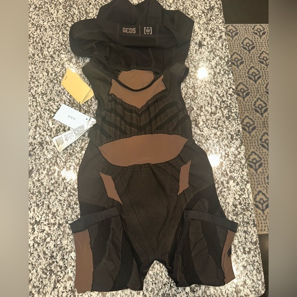 Wolford Black and Brown Striped Capris Jumpsuit - Picture 3 of 7